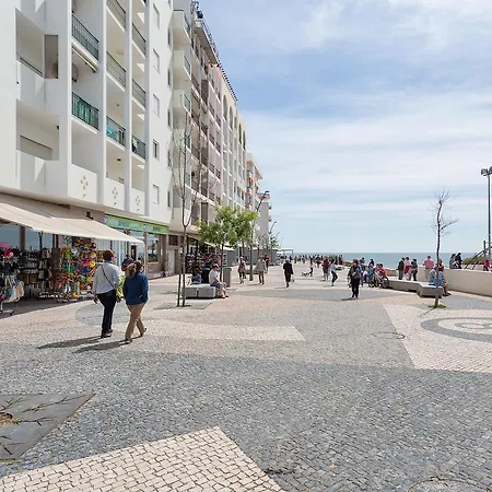 T2 Avenue Beira Mar Апартаменты